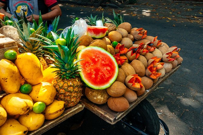 Off the Beaten Track in Mexico City: Private City Tour - Booking and Confirmation