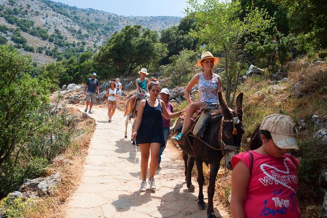 On the Trail of the Greek Mythology - Savoring Cretan Cuisine