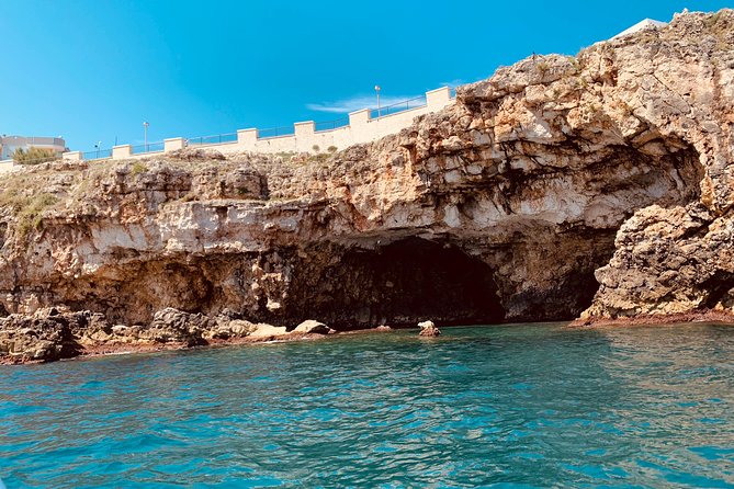 One and a Half Hour Private Boat Tour of Polignano a Mare - Taralli and Prosecco Tasting