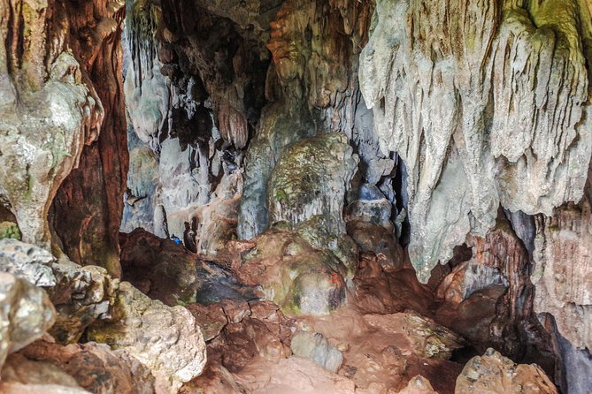 One Day Guided Tour: Kayaking, Zipline & Tubing in the Cave From Vang Vieng - Health and Safety Considerations