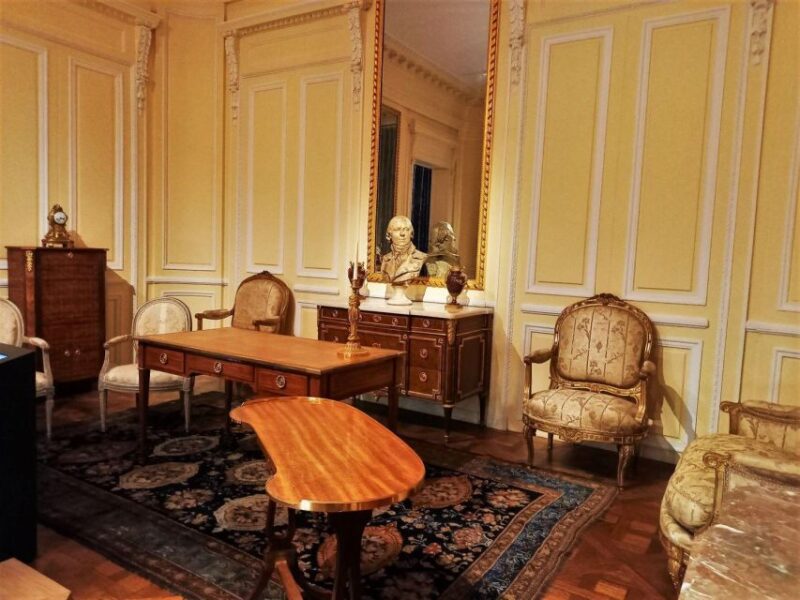 Paris: Carnavalet Museum In-App Audio Tour (ENG) - Visitor Advisory During Olympics