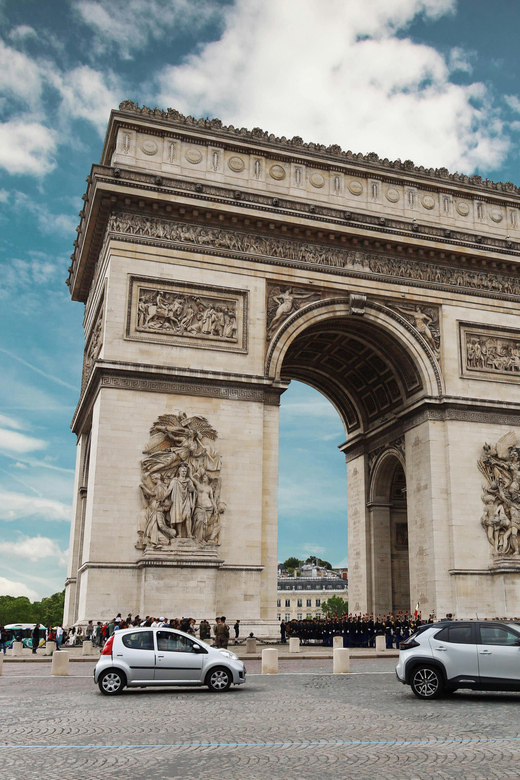 Paris: Full-Day Private Tour in a Van - Booking and Availability