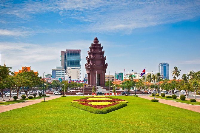 Phnom Penh City Tours, S21, Killing Field and the Royal Palace - The Impact of the Killing Fields