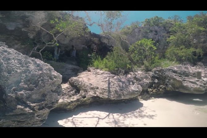 Pirates Cove Experience ( Private ) W / With Drinks & Lunch Included - Snorkeling Equipment
