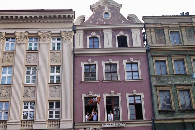 Poznan Old Town and Croissant Museum Private Walking Tour - Getting to the Meeting Point and Back