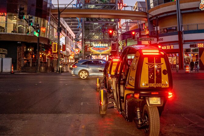 Private 1-Hour Downtown Las Vegas Tour in a Talking GoCar - Participant Requirements and Considerations