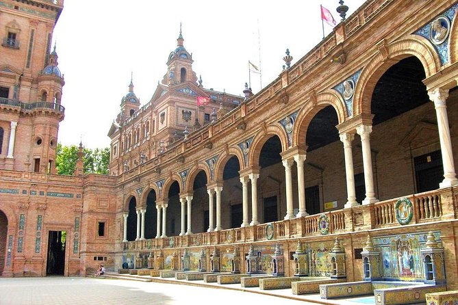 Private 12-Hour Tour to Sevilla From Malaga With Hotel Pick up - Luxury Vehicle and Chauffeur
