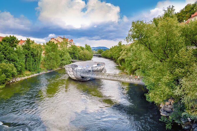 Private Bike Tour of Graz Top Attractions With Guide - Exploring Grazs Highlights