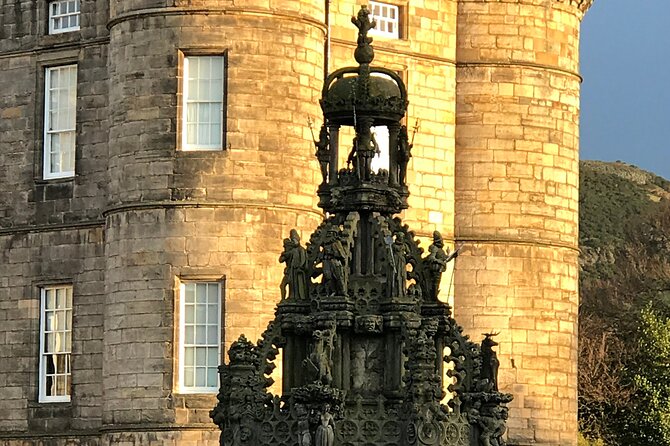 Private Edinburgh City 4 Hour Guided Tour in a Luxury Levc Txe - Customized Itinerary Flexibility