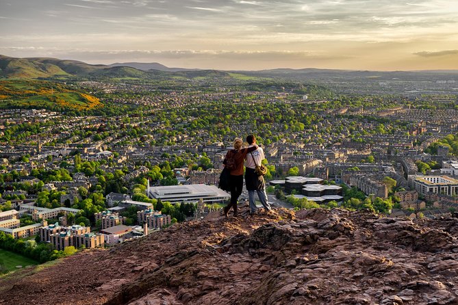 Private Edinburgh Tour for Families With a Local, 100% Personalized - Exploring Edinburghs Highlights