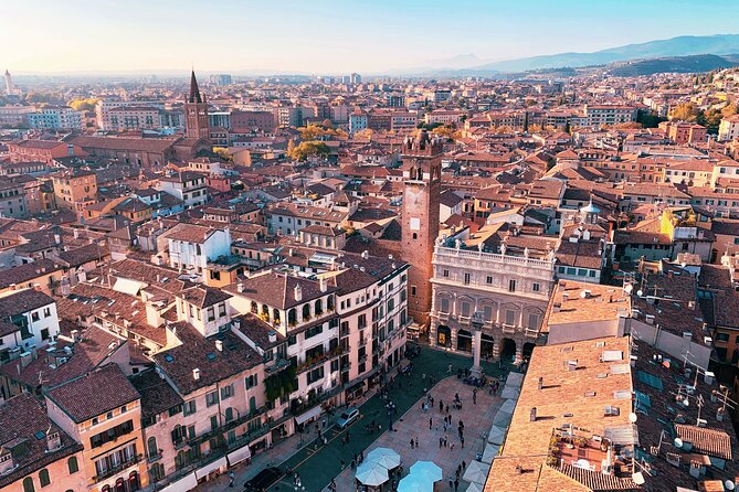 Private Full-Day Tour to Verona and Lago Di Garda From Milan - Exploring Verona