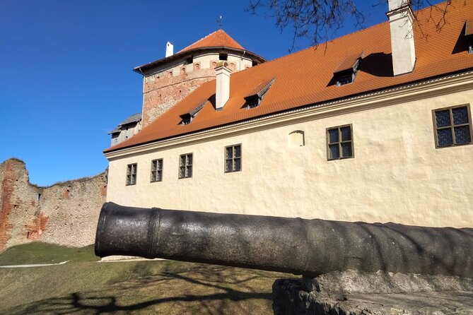 Private Full-Day Trip to Bauska, Rundale and Jelgava Palace - Dining Experience