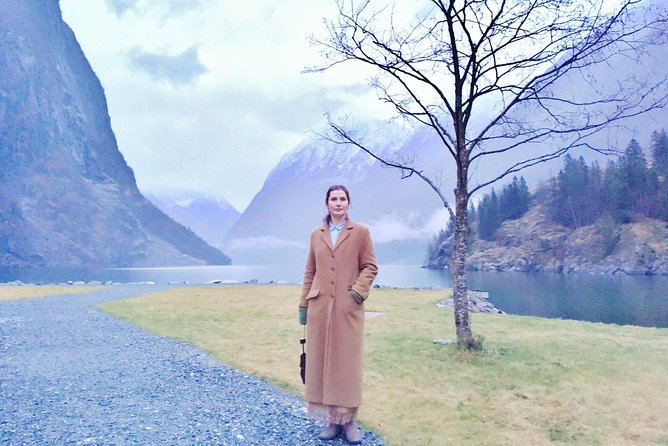 PRIVATE GUIDED TOUR: the Heart of Norway – Viking Special, 8-9 Hours – WINTER - Visiting Stave Churches