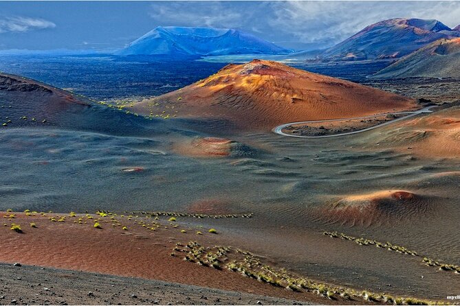 Private Half Day Excursion to Lanzarote With Pick-Up and Drop-Off - Customer Reviews and Ratings