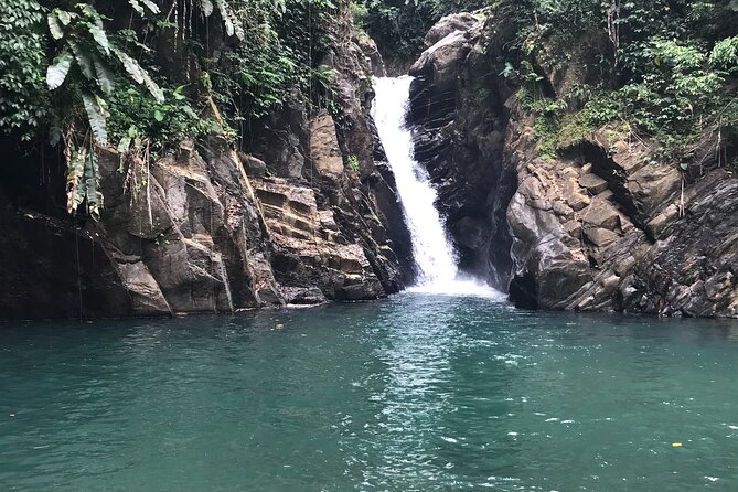 Private Hike Tour to Paria Waterfall - Private Transportation