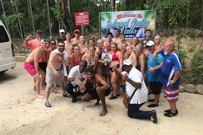 Private Horseback Riding in the Ocean & Blue Hole From Ochi Rios - Refueling With a Delightful Lunch