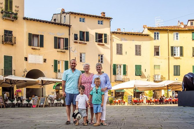 Private Photo Shoot in Lucca - Navigating the Photo Session
