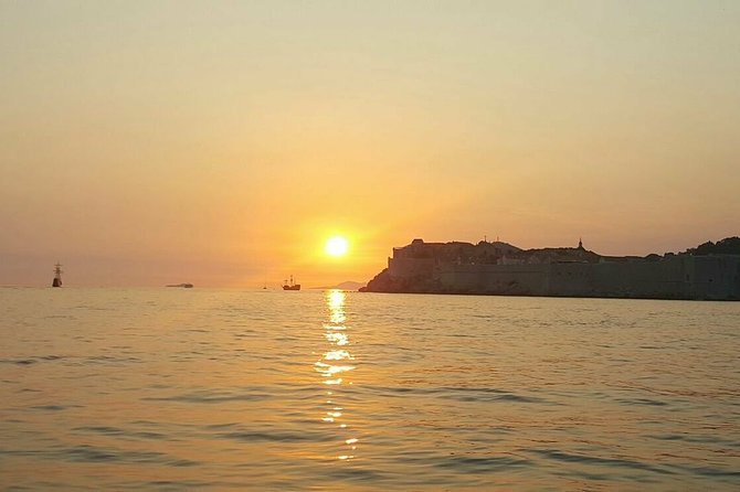 Private Romantic Sunset Tour - Convenient Coordination