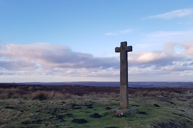 Private Tour: North Yorkshire Moor and Whitby From York in 16 Seater Minibus - Visiting Whitby