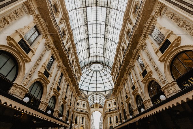 Private Tour of the Best of Milan - Sightseeing, Food & Culture With a Local - Navigating the City by Train