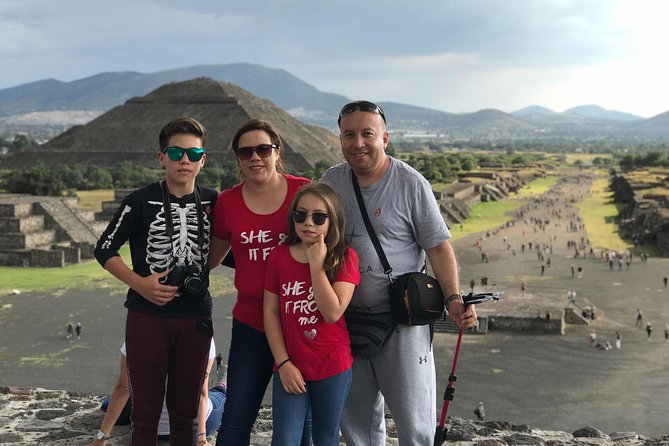 Private Tour: Pyramids of Teotihuacan, Tlatelolco & Basílic of Guadalupe - Tour Overview and Details
