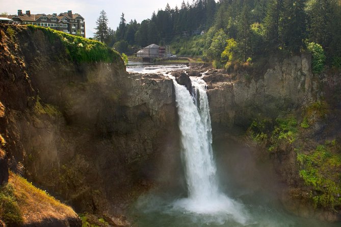 Private Tour: Snoqualmie Falls and Woodinville Wineries Day Trip From Seattle - Scenic Cascade Mountain Foothills