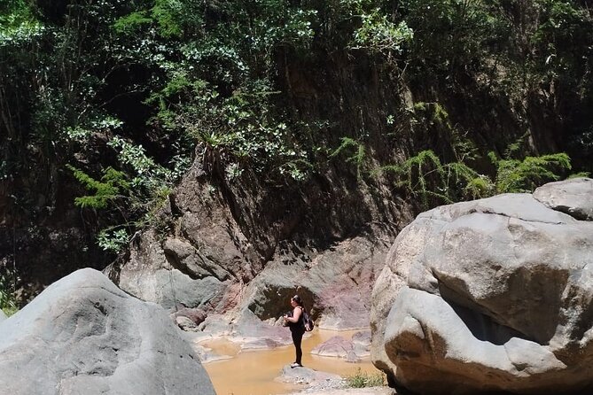 Private Tour to Jarabacoa Waterfalls From Santo Domingo - Safety Measures