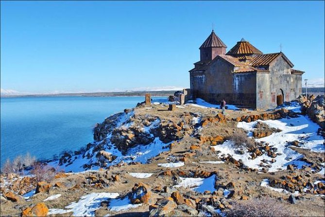 Private Tour to Khor Virap, Areni Winery, Noravank, Selim Pass, Hayravank - Private Tour Highlights