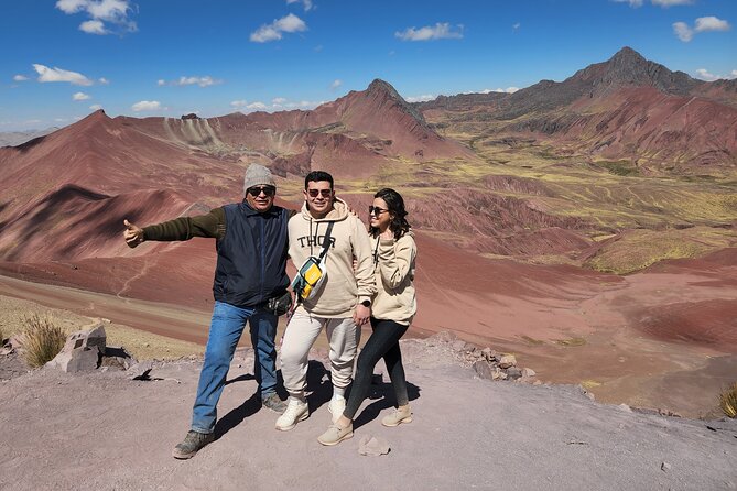 Private Tour to Vinincunca Rainbow Mountain and Red Valley - Exploring Rainbow Mountain