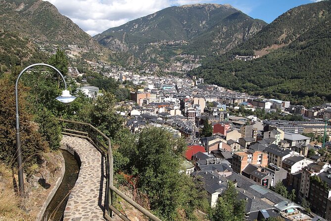 Private Transfer: Andorra La Vella to Barcelona by Luxury Van - Availability and Accessibility