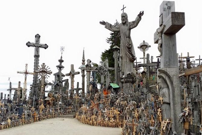 Private Trip From Vilnius to Riga: Hill of Crosses, Rundale Palace, Bauska Castl - Customer Experience and Feedback