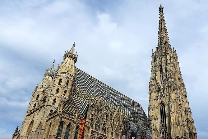 Private Vienna Tour From Budapest With Guide - Tailoring the Experience