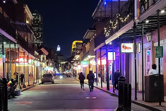 Private Walking Tour Through French Quarter Review - Navigating the Tour