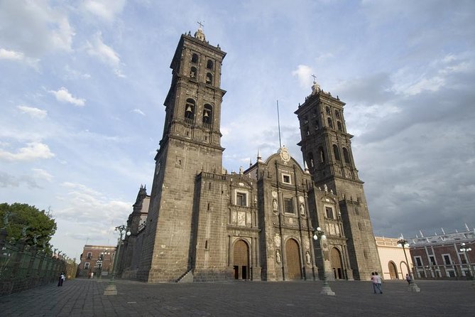 Puebla Tram: Hop-On-Hop-Off Double-decker Bus - Exploring Puebla City