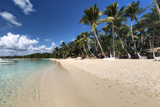 Punta Cana Luxury Yacht Charter - Super Boat for Up to 22 Guests - Company and Booking