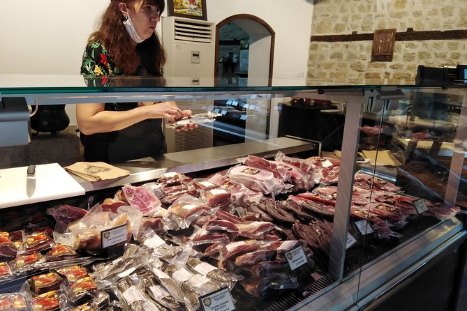 Revival Town of Elena Tour With Wine Tasting From Veliko Tarnovo - Wine Tasting Experience