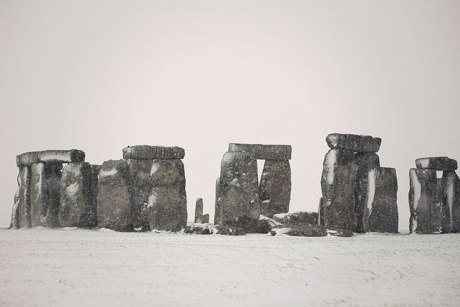 Salisbury, Stonehenge, Bath and Windsor With Christmas Lunch - Tour Experiences