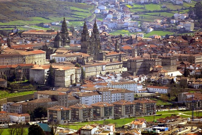 Santiago De Compostela Private Tour Review - Historical Insights and Personalization