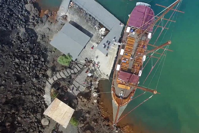 Santorini Volcano Tour With Oia Sunset - Tour Highlights