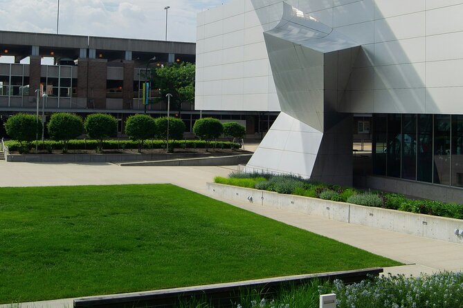 Self-Guided Akron Scavenger Hunt: Burn Rubber Round Akron - Reviews and Feedback