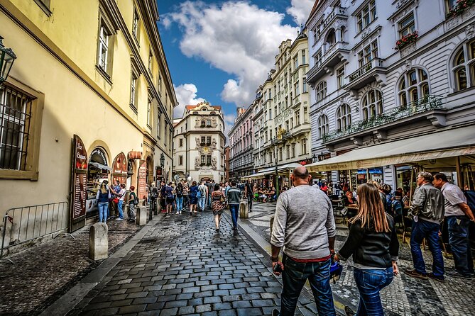 Semi-Private Prague Castle & Lesser Town Tour With Cake & Drink - Inclusions and Pricing