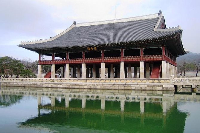 Seoul: Royal Palace Morning Tour Including Cheongwadae - Reviews and Recommendations