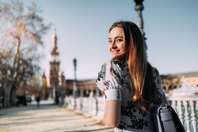Seville's Royal & Gothic Splendors: Skip-The-Line Tour - Navigating the Tour Itinerary
