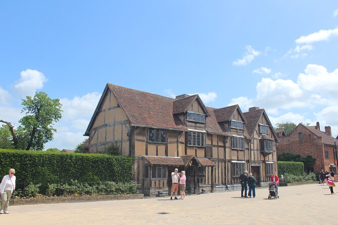 Shakespeare and Hathaway Tour Review - Review Highlights