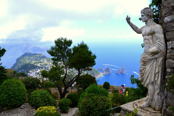 Shared CAPRI Tour - 360° Experience by Bus, Boat & Guide - Confirmation and Participation