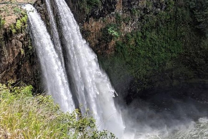 Shore Excursion: Wailua River and Luau Cruise With Polynesian Dinner and Drinks - Questions About Your Stay