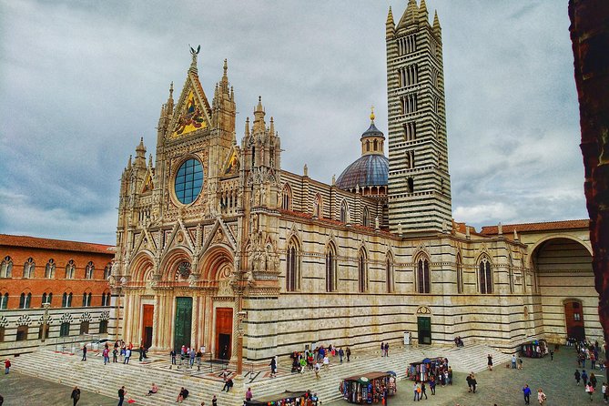 Siena Private Walking Tour - Architecture and Sights Explored