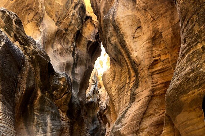 Slot Canyon 2hr Tour at Willis Creek - Guide Reviews