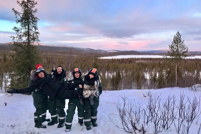 Snowmobile Exclusive Tour - Personalized Experience