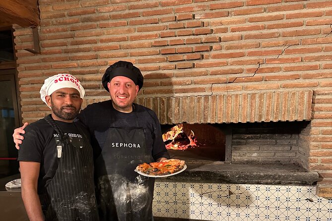 Sorrento Pizza Making Class With Local Pizzaiolo Hands on 100% - Stunning Coastal Setting